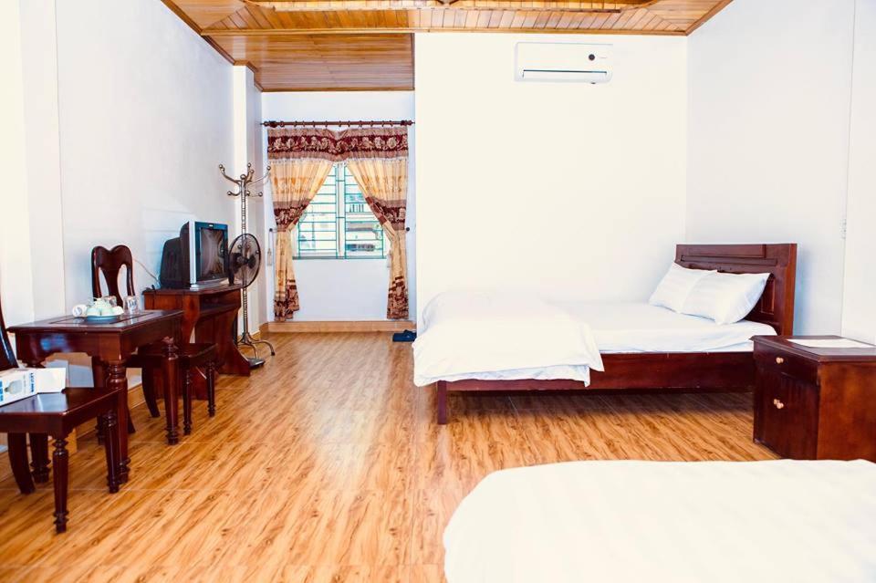 Hung Thinh Hotel Ban Gum Exterior foto
